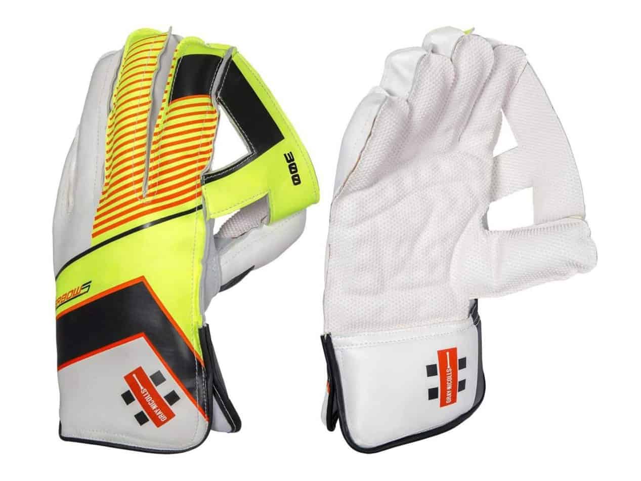 What Equipment Do Cricketers Need? Cricketers Hub